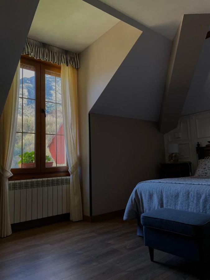 Hotel Rural El Torrejon アレナス・デ・カブラレス エクステリア 写真