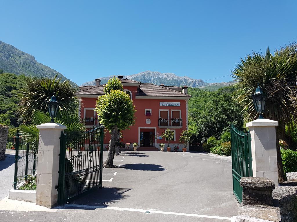 Hotel Rural El Torrejon アレナス・デ・カブラレス エクステリア 写真